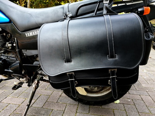 DEGNER SADDLE BAG 実際に載せてみた DEGNER SADDLE BAG 実際に載せてみた