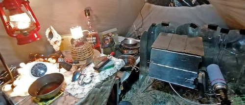 つまみの事 ハンバーグ つまみの事 ハンバーグ