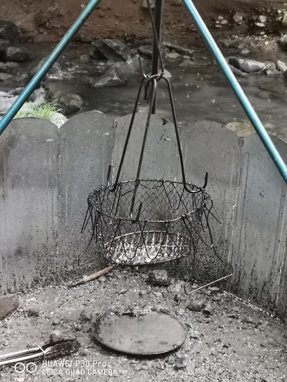 雨音で目が覚めた 道志の森キャンプ場の朝 雨音で目が覚めた 道志の森キャンプ場の朝