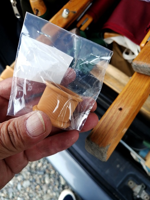 カーミットチェアの足元の件 カーミットチェアの足元の件