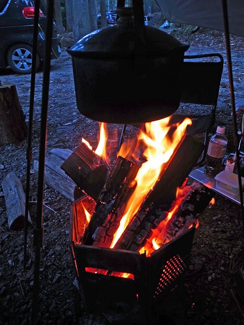 コールマンST&快速HOG STOVE