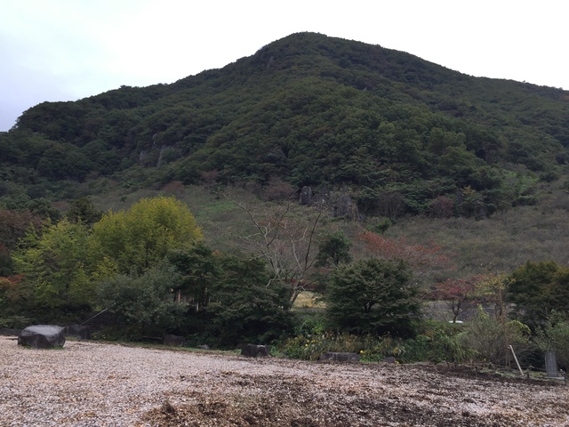 幕山とsotosotodays(ソトソトデイズ) 幕山とsotosotodays(ソトソトデイズ)