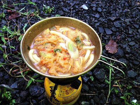 ビッグシェラカップで セブンイレブン 鍋焼きうどん