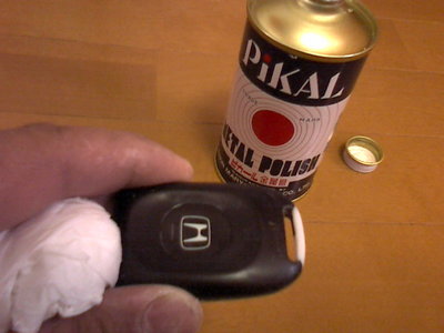依頼品の修繕。