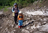双六岳 3(雪渓に沢歩きに問題児?)