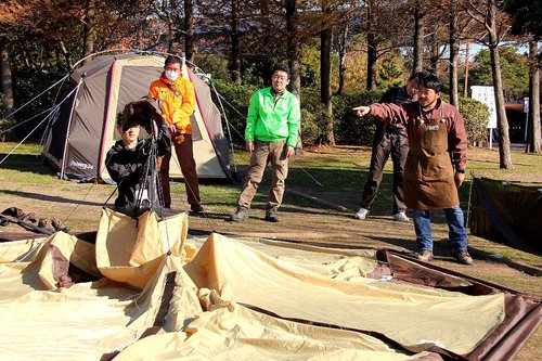 若洲アウトドアセンター・テント展示体験会(小川キャンパル)