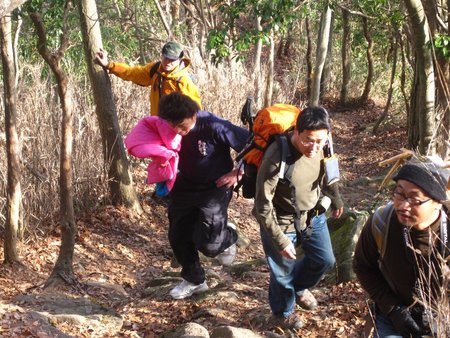 小滝沢キャンプ場と土岳山