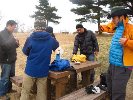 小滝沢キャンプ場と土岳山