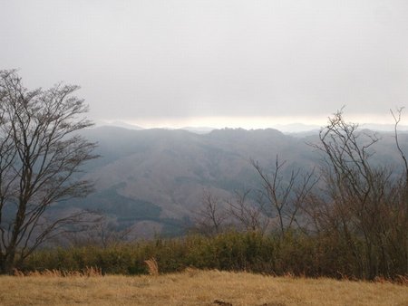 小滝沢キャンプ場と土岳山