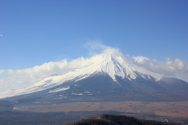 ＊　富士山の展望ポイント　＊　石割山登山