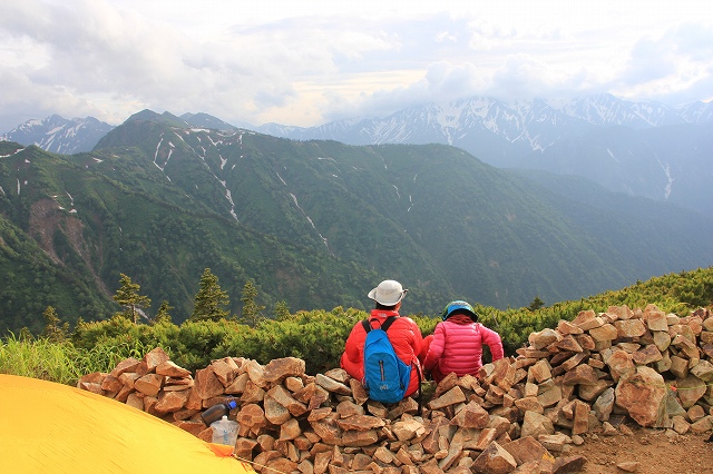 * 最終日 冷池山荘とテント場 * 鹿島槍