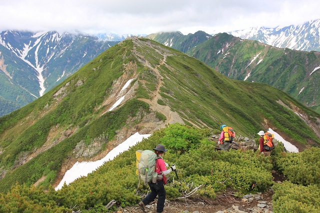 * 最終日 冷池山荘とテント場 * 鹿島槍
