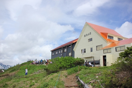 * 最終日 冷池山荘とテント場 * 鹿島槍