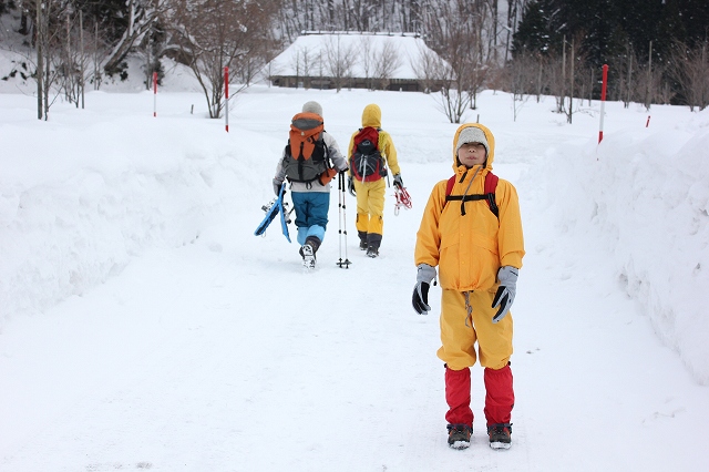 * 雪の毛無山登山 出発編* 岡山県新庄村