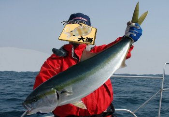 敦賀沖から越前岬に、ジギング!