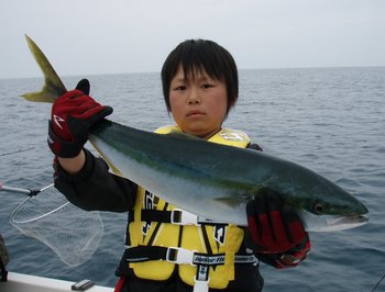 敦賀沖から越前岬に、ジギング!