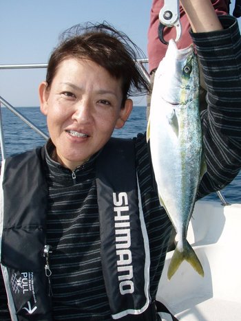 敦賀沖に、エギング・ジギング!