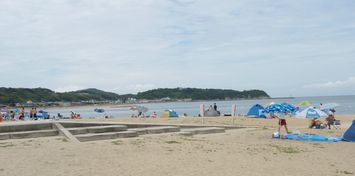 夏キャンプは　多賀の浜海水浴場