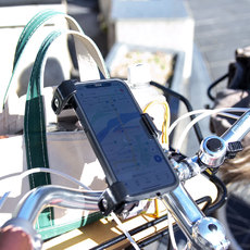 ミノウラスマホホルダーの新型!スマートフォンホルダー IHー700 ミノウラスマホホルダーの新型!スマートフォンホルダー IHー700