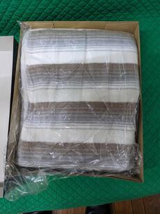 冬物アイテム追加!電気敷き毛布で節電になるか? 冬物アイテム追加!電気敷き毛布で節電になるか?