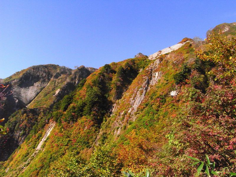 2009/10/03-04 雨飾山 (紅葉観賞)
