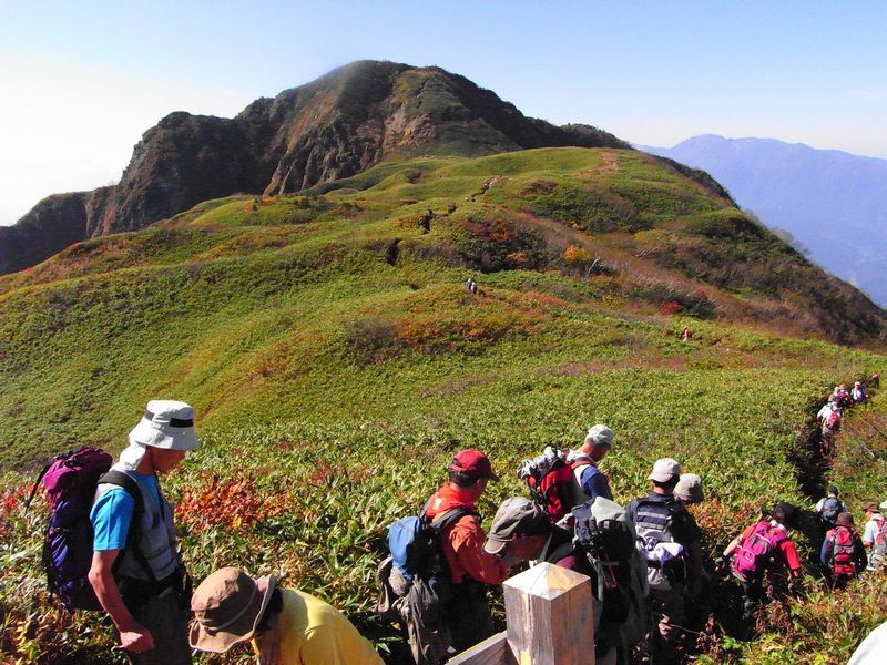 2009/10/03-04 雨飾山 (紅葉観賞)