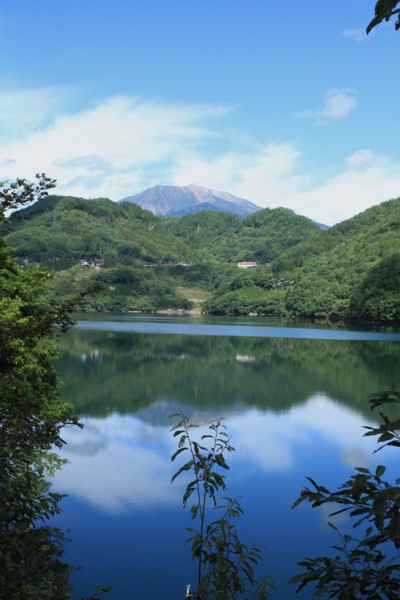 御岳湖