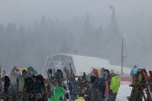 晴れ、時々・・・吹雪