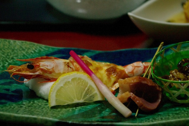 髪は食ってもガニ食うな 髪は食ってもガニ食うな