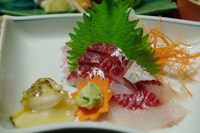 髪は食ってもガニ食うな 髪は食ってもガニ食うな