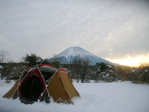 雪中デビュ〜in朝霧...3