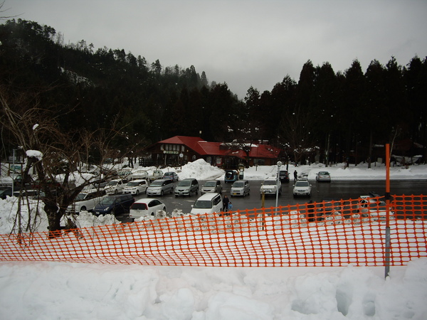 赤子山スキー場（雪遊び）に行きました。