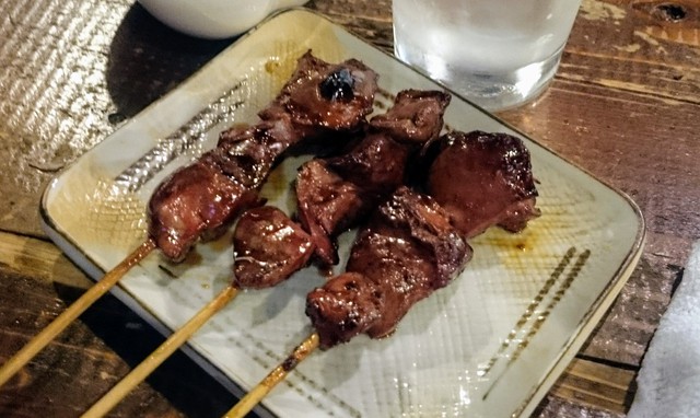 人が作る焼き鳥? 人が作る焼き鳥?