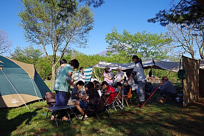 これがキャンプ飯の王道だ！富士山と笑顔が隠し味の青空レストラン！！