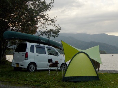 釧路川をパートさんと川下り。その後和琴湖畔でソロキャンプしてみた。 釧路川をパートさんと川下り。その後和琴湖畔でソロキャンプしてみた。