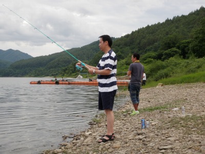 会社の仲間とかなやま湖でキャンプしてみた。 会社の仲間とかなやま湖でキャンプしてみた。