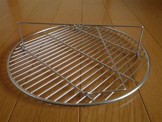 ダッチオーブン底上げネットでダッチは用途が広がります