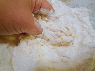 G-ステンレスダッチでパン【仕込み編】