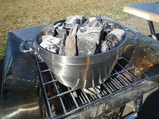 G-ステンレスダッチでパン【焼き編】