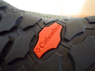 キャンプ用つっかけ!Columbia フェスモックWP