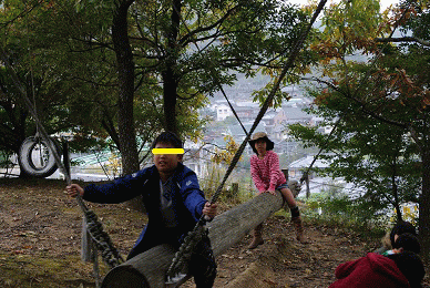 山の上には・・三角〇!?