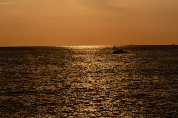 大蔵海岸の夕日 釣り 大蔵海岸の夕日 釣り