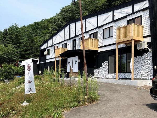 例年より遅いオープンのサホロ湖キャンプ 例年より遅いオープンのサホロ湖キャンプ