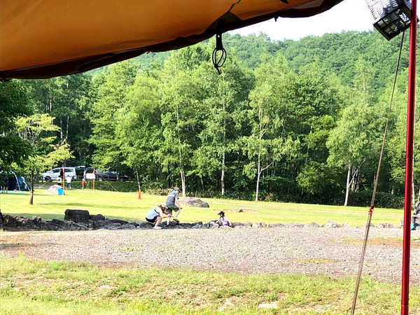 例年より遅いオープンのサホロ湖キャンプ 例年より遅いオープンのサホロ湖キャンプ