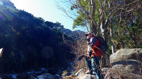 冬の御在所岳of裏道登山道を登る