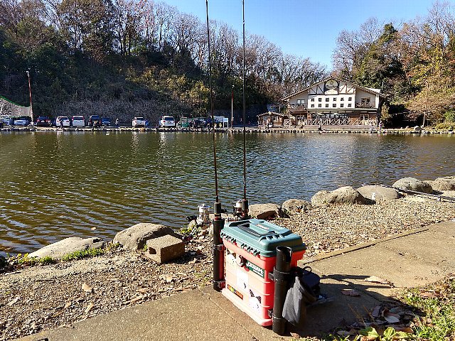 お寺で管釣り納め?(2019.12.28) お寺で管釣り納め?(2019.12.28)