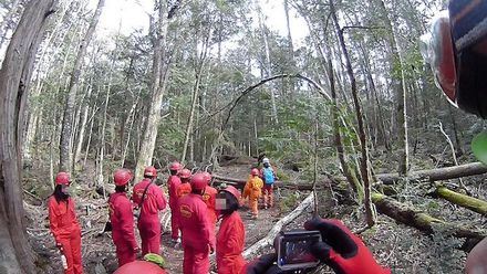 GW前半キャンプ、樹海と風穴探検へ、おいしいキャンプ場、その3