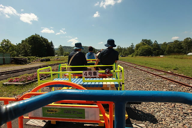 最後尾のトロッコに乗車 最後尾のトロッコに乗車