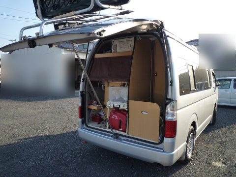 バックドアツッパリ棒・収縮機能付き