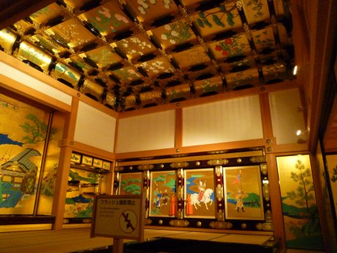 金ピカピカ熊本城
